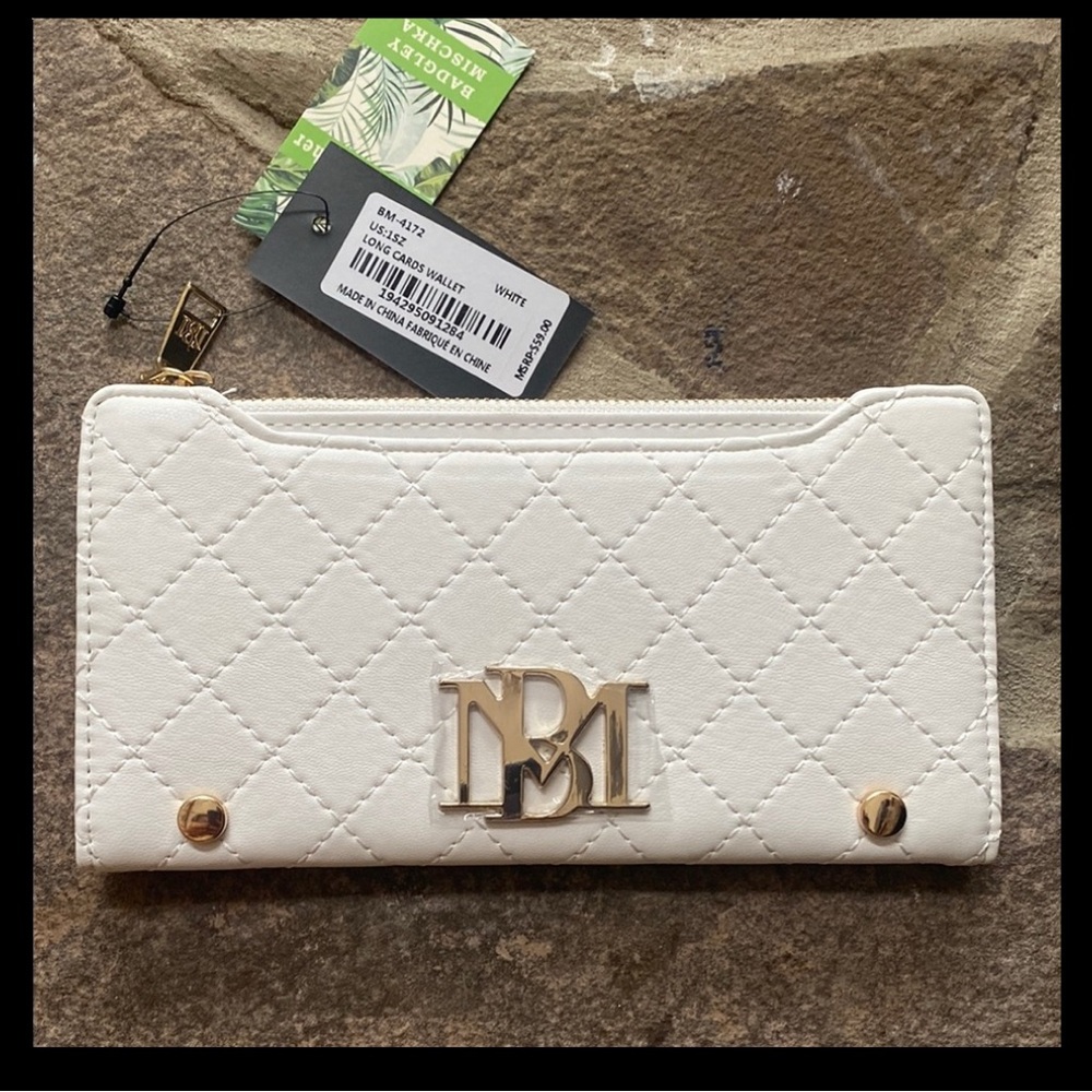 NWT Badgley Mischka White Quilted Long Card Wallet gold logo hardware purse - Picture 1 of 4